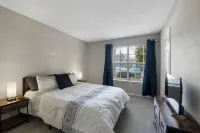 Modern 3Br  Near Uga & Sanford Stadium, Pool + Gym and Hospitals - Pools
