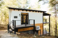 White Pine, Red River Gorge Hotels in Menifee County