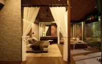 Noah's Forest Hotel by Tifakara