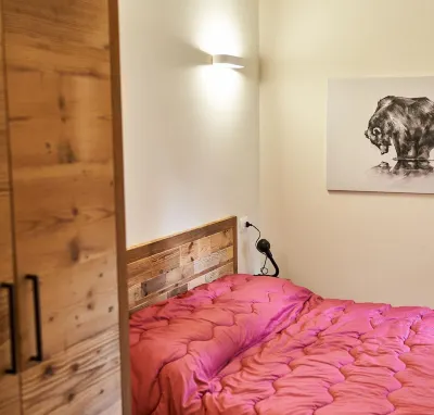Mirella Wood in Ponte di Legno