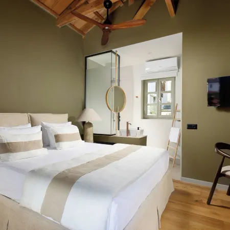 Maison Muse Hotels in Hydra