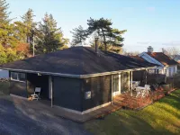 6 Person Holiday Home in Hals by Traum