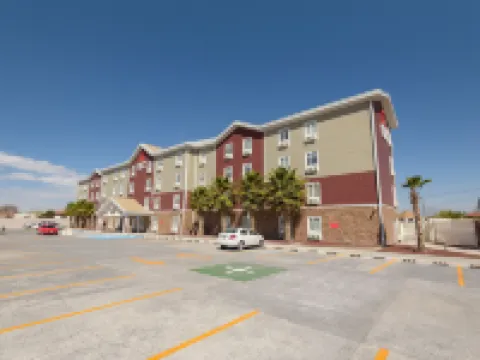 Extended Suites Cancun Cumbres فنادق في كانكون