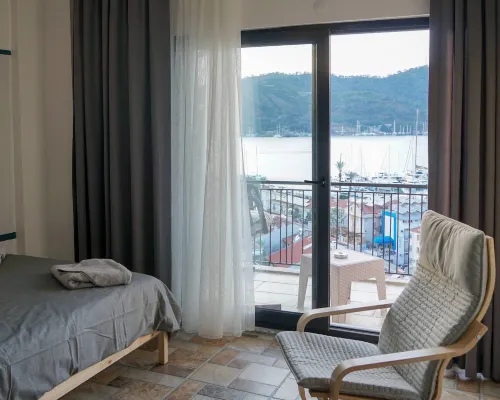 엘 카미노 호스텔 & 펍 페티예 호텔