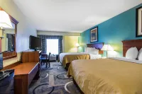 Baymont by Wyndham Memphis I-40 - مسبح
