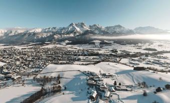 Attic Apartment in Saalfelden Near Ski Slopes
