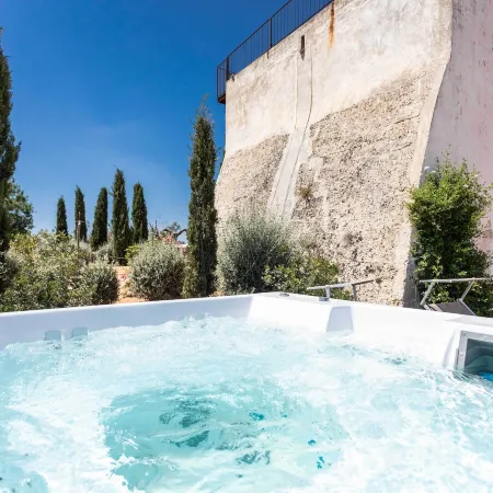 Suite Antica Torre Dell'Alto Mare