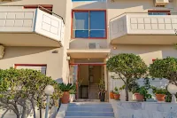 Saint Trope Studios Hotel a Galatas