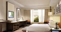 Sheraton Grand Pune Bund Garden Hotel Hotels near Rahatani Phata