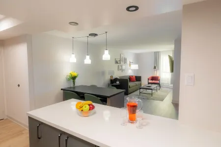 Les Suites Hotel Ottawa