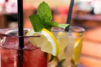 Holiday Inn - the niu, Saddle Fürth - Bar