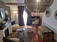 Hôtel le Patio de Sophie - 주차장