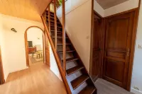 La Maison Coco à 8Min de Disneyland Paris Hotels in Montevrain