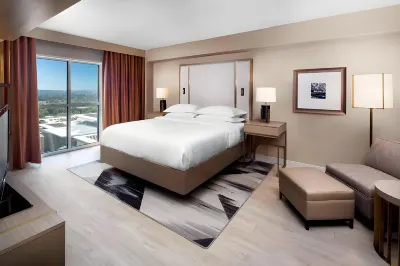 Sheraton Raleigh Hotel Hotel in zona Boylan Bridge