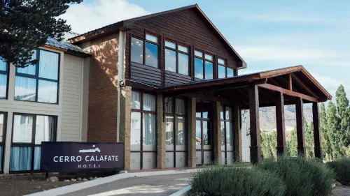 Cerro Calafate Hotel - Pools