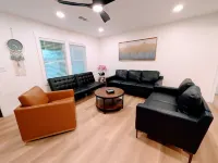 10 Burnett Home - 2-نجوم