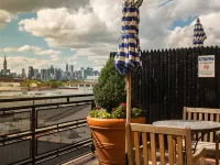 Henry Norman Hotel Hotels near Bushwick