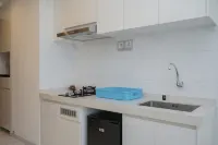 Gorgeous and Comfy Studio Sky House BSD Apartment - Homestays