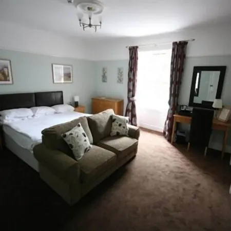 Inchture Hotel