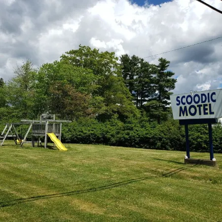 Scoodic Motel Отели в г. Шарлотт