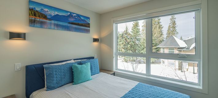 Skyline 207 - Mountain View Townhouse-AC - Heated Pool - Hot Tub Ξενοδοχεία στην πόλη Canmore