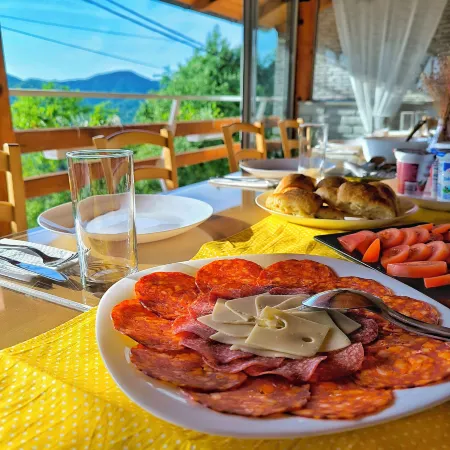 Room in Guest Room - Guest Room in Croatia Отели в г. Самобор