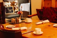 Arosfa Harbourside Guesthouse - Breakfast