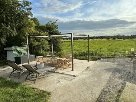 La Fiere Bridge Guest House