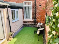 Inviting 2-Bed House in Sunderland WiFi Parking