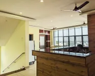 Hotel Prakash Residency with EV Station Hotel di Tiruchirappalli