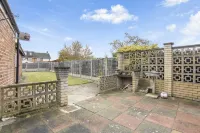 Gravesend 3 Beds by Jada Homes