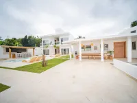 Green Palace - 7Br Luxury Villa in Sosua 3Mins from Strip Plus 24hr Security