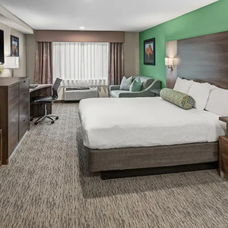 Yosemite Southgate Hotel & Suites Hotels in Madera County