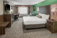 Yosemite Southgate Hotel & Suites Hotels in Oakhurst