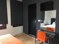 Kubik Hotel Hotels in Malpartida de Caceres