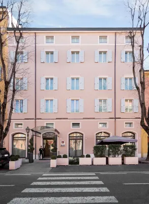 Best Western Premier Milano Palace Hotel Hotel in zona Il Presepe del Vicino - Mostra di Presepi