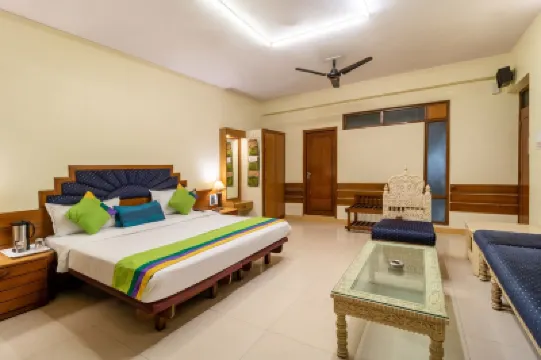 Treebo Natraj - Jaipur Hotels near Albert Hall Museum