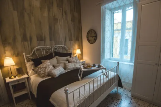 Elegant B&B - Il Vicolo Storico Các khách sạn ở 