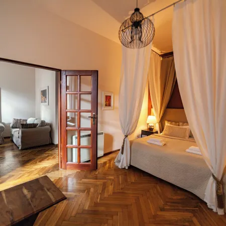 Lounge Apartments