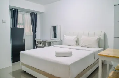 Minimalist Studio Room at Urbantown Serpong Apartment Hotels in Sawah Lama