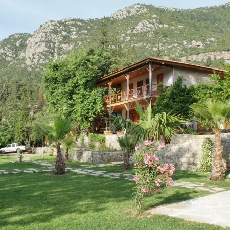 Lycia Nature House