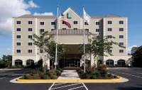 Embassy Suites by Hilton Dulles Airport Hotels in Hunter Mill