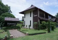 라이 주타마스 리조트 Wat Ratchada 주변 호텔