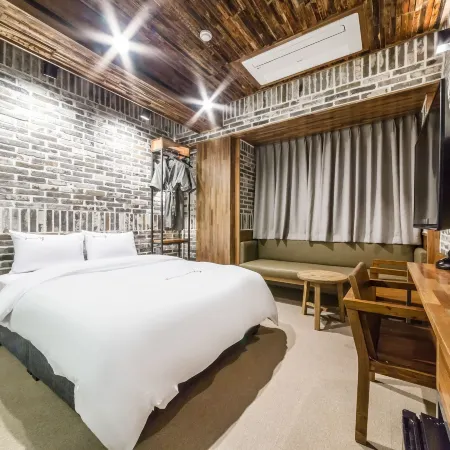 Sangju Hotel Отели рядом с достопримечательностью «Бейсбол Стадион Ямсил»