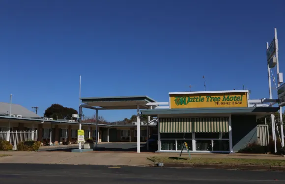 相思樹汽車旅館