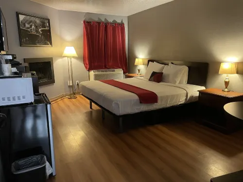 Sunnyside Inn and Suites