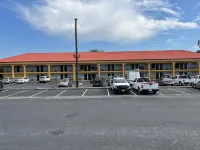 Country Hearth Inn & Suites Cartersville - parking