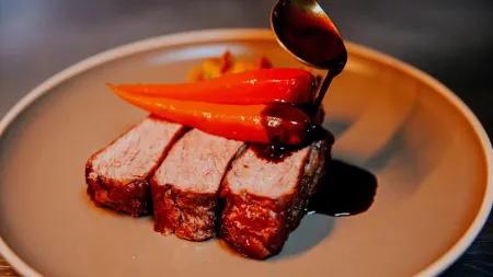 Howard Johnson by Wyndham Cordoba Отели рядом со станцией Córdoba train Railway Station