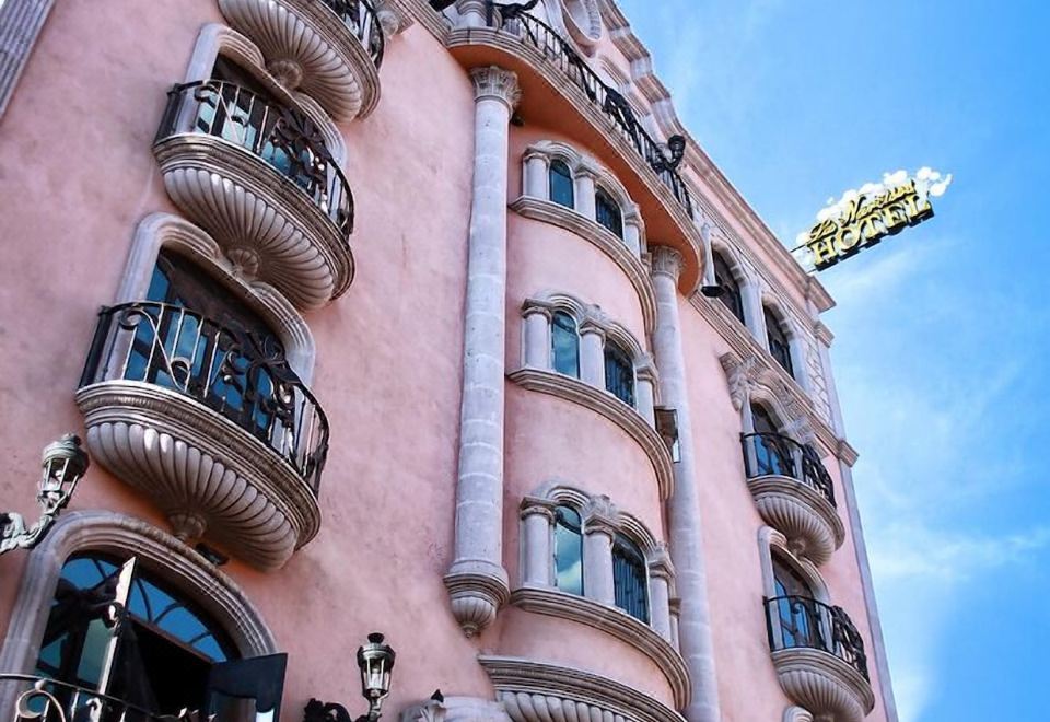 Hotel Hacienda el Edén - Housity