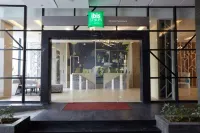 Ibis Styles Medan Pattimura Hôtels à : D A R A T